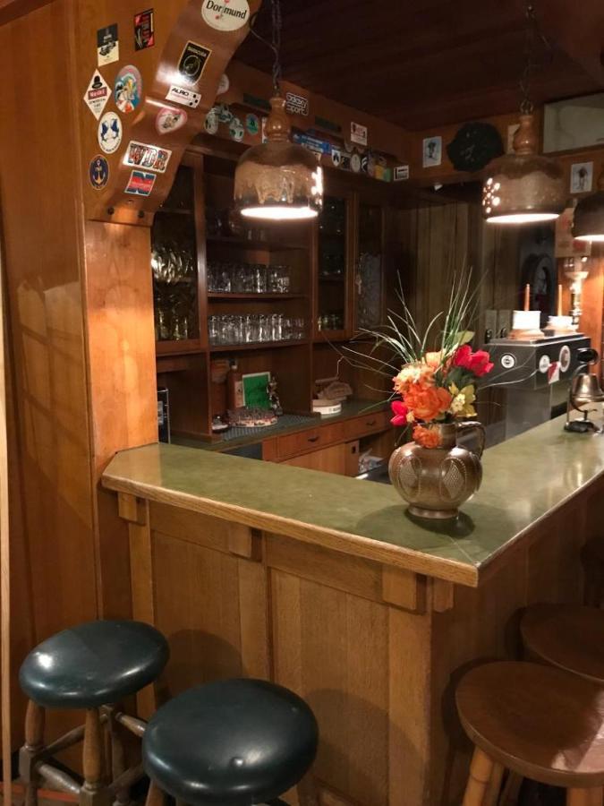 Haus Astenblick In Winterberg Fuer Bis Zu 35 Personen Fuer Wanderveranstaltungen Und Familienfeiern Eksteriør billede